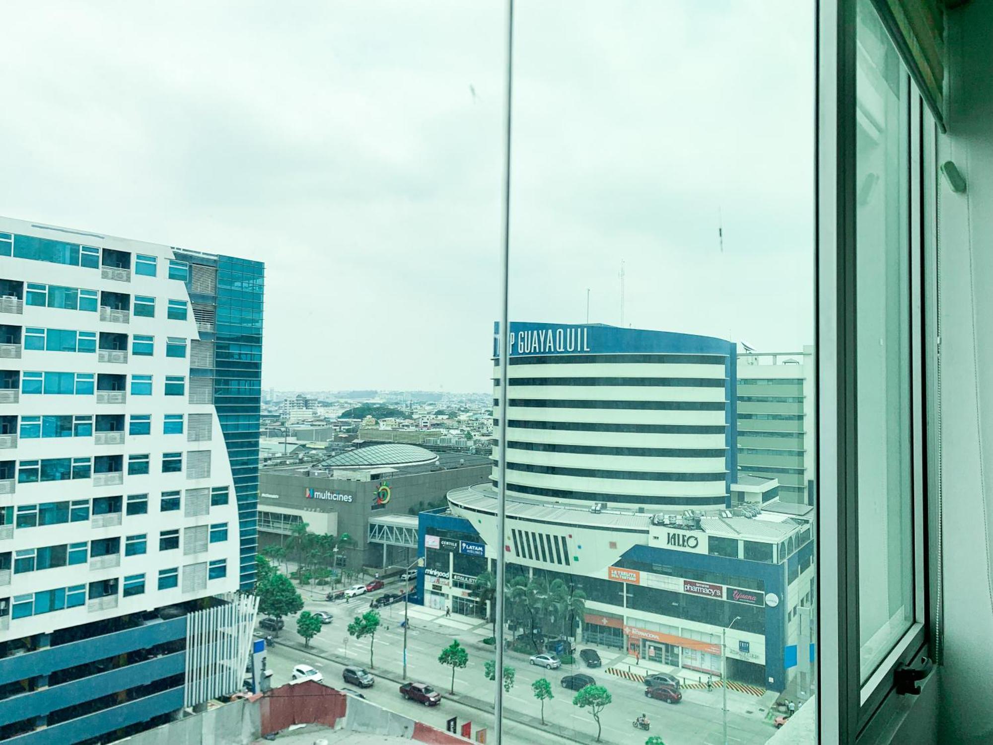 Lujoso Depa Con Vista A Todo Guayaquil! Διαμέρισμα Εξωτερικό φωτογραφία